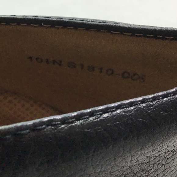 Softwalk Black Slip On Loafers - Picture 8 of 8